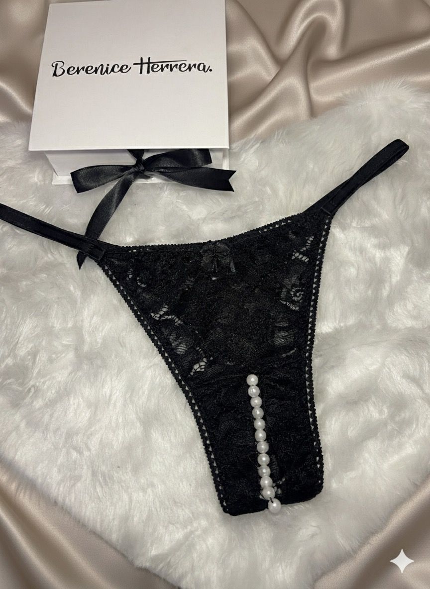 Tanga Cindy con perlas